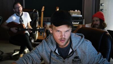 Aloe Blacc（アロー・ブラック）「Avicii（アヴィーチー）との未発表楽曲がまだある」と明かす
