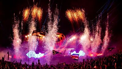 Tomorrowland、第1週目にフリーダムステージの天井が崩落していた!? ヨーロッパを襲う記録的な熱波の影響か…？