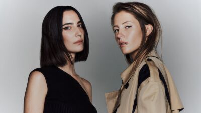 Charlotte de Witte (シャーロット・デ・ウィッテ) とAmelie Lens (アメリー・レンズ) のB2Bパフォーマンス公演のチケットが数時間で完売…急遽追加公演が決定