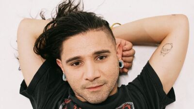 Skrillex（スクリレックス）、アメリカ・カリフォルニア、マリブ・ビーチに所有する超豪邸を約19億円で売却【画像あり】