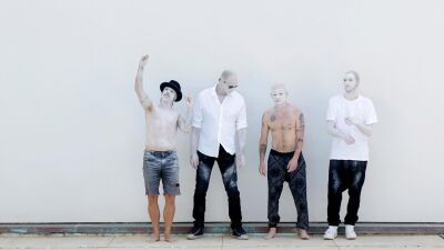 サマソニ出演の【レッド・ホット・チリ・ペッパーズ】エジプトのピラミッドでのコンサート開催を発表！