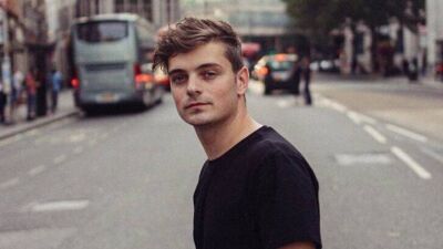 Martin Garrix（マーティン・ギャリックス）特注切手が販売中！購入後アプリから切手をスキャンするとMartin Garrixから電話がかかってくる!?