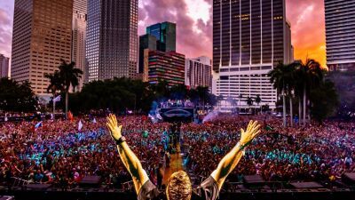 Hardwell (ハードウェル) 、2024年7月にベルギーで開催されるビッグフェス「Tomorrowland」にてヴァイナル・セットを披露…!?
