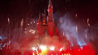 Axwell（アクスウェル）が米ディズニーワールドのマジックキングダムでスペシャルなセットを披露！