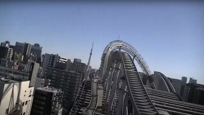 【おうち遊園地】年末年始はYouTube動画でスリル満点のジェットコースター体験してみる!?