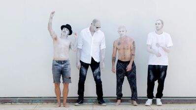 【動画有り】サマソニ出演の【レッド・ホット・チリ・ペッパーズ】エジプトのピラミッド・コンサートのライブ映像2時間を公開！