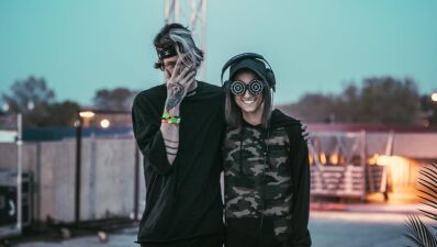先日突然逝去したi_oとレーベル仲間にして友人だったRezzが、i_oの楽曲のリミックス "Violence - Grimes, i_o（Rezz Remix）"を1月1日にリリース