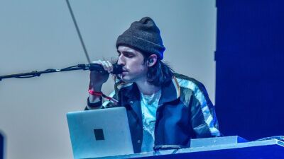 Porter Robinson（ポーター・ロビンソン）、自身のフェス「Second Sky」にてプログレッシブ・ハウスのサイドプロジェクト「Air To Earth」をデビュー！