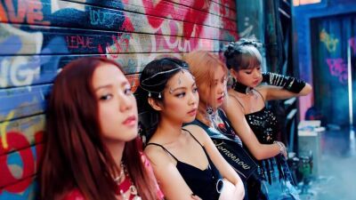 アーティストのフェスメイクで夏フェスに挑もう！ BLACKPINK（ブラックピンク）のフェスメイク術
