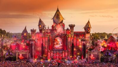 15周年記念【Tomorrowland 2019】1週目・2週目のステージホスト一覧＆予想ラインナップ！