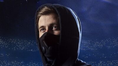 Alan Walker（アラン・ウォーカー）、2021年第一弾となる新曲「Sorry（feat. ISÁK）」解禁！ファンへのメッセージが込められたMVも公開 