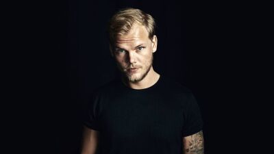 Aviciiのトリビュートコンサートが12月5日に開催決定！ カイゴ、デビッド・ゲッタ、リタ・オラ等が出演