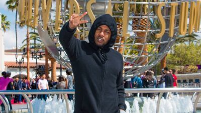 Kendrick Lamar (ケンドリック・ラマー) とRihanna (リアーナ) が、米開催フェス『Coachella (コーチェラ) 』のヘッドライナー枠のオファーを辞退...!?