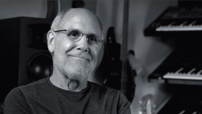 あらゆる世代のアーティストたちに影響を与えてきたアナログシンセのパイオニア/MIDI開発者のDave Smith（デイヴ・スミス）、72歳で死去