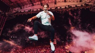プライベート空港で開催される、Kygo（カイゴ）の没入型フェス「Palm Tree Music Festival」ではメインステージまでヘリコプターをチャーターできる!? 片道450ドル〜