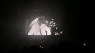 ZEDD (ゼッド) が自身の主催フェス「Zedd In The Park」公式アフターパーティーで、Madeon (マデオン) とのレアなB2Bを披露、本人たちもファンも超楽しそう  (動画あり)
