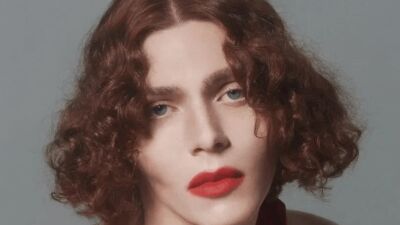 2021年に34歳の若さで亡くなったアーティストSOPHIE (ソフィー) の遺作アルバムとなる2ndアルバムが9月にリリース決定 ＆ ニューシングルも到着