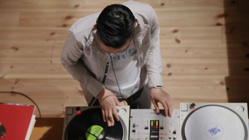 DJ kou 