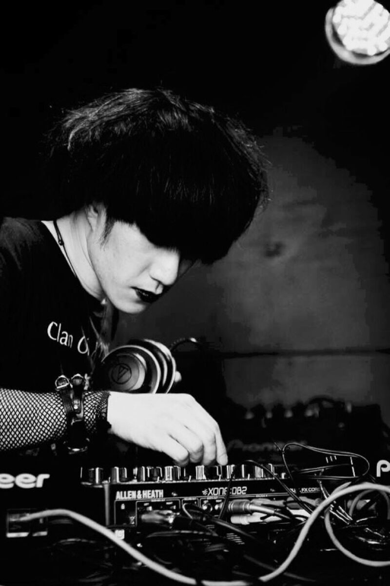 DJ Michi-Silve