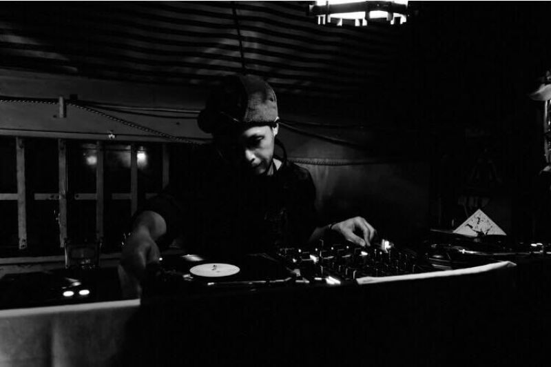 DJ KEIZOO