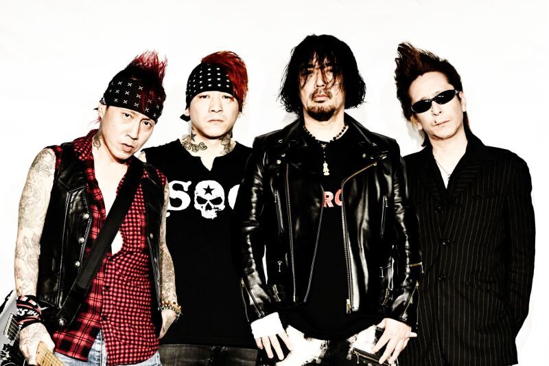 THE STAR CLUB