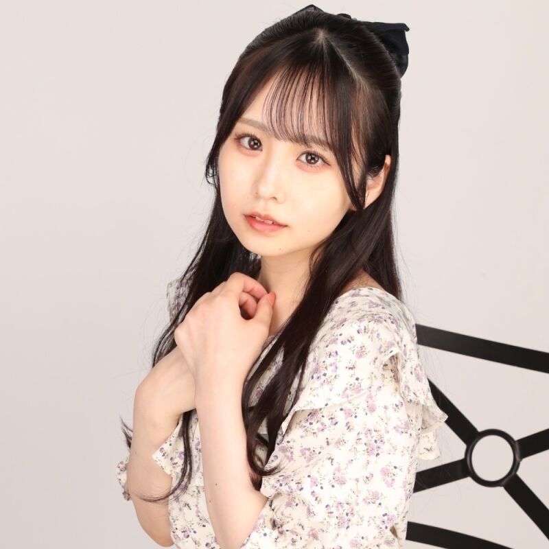長谷川新奈