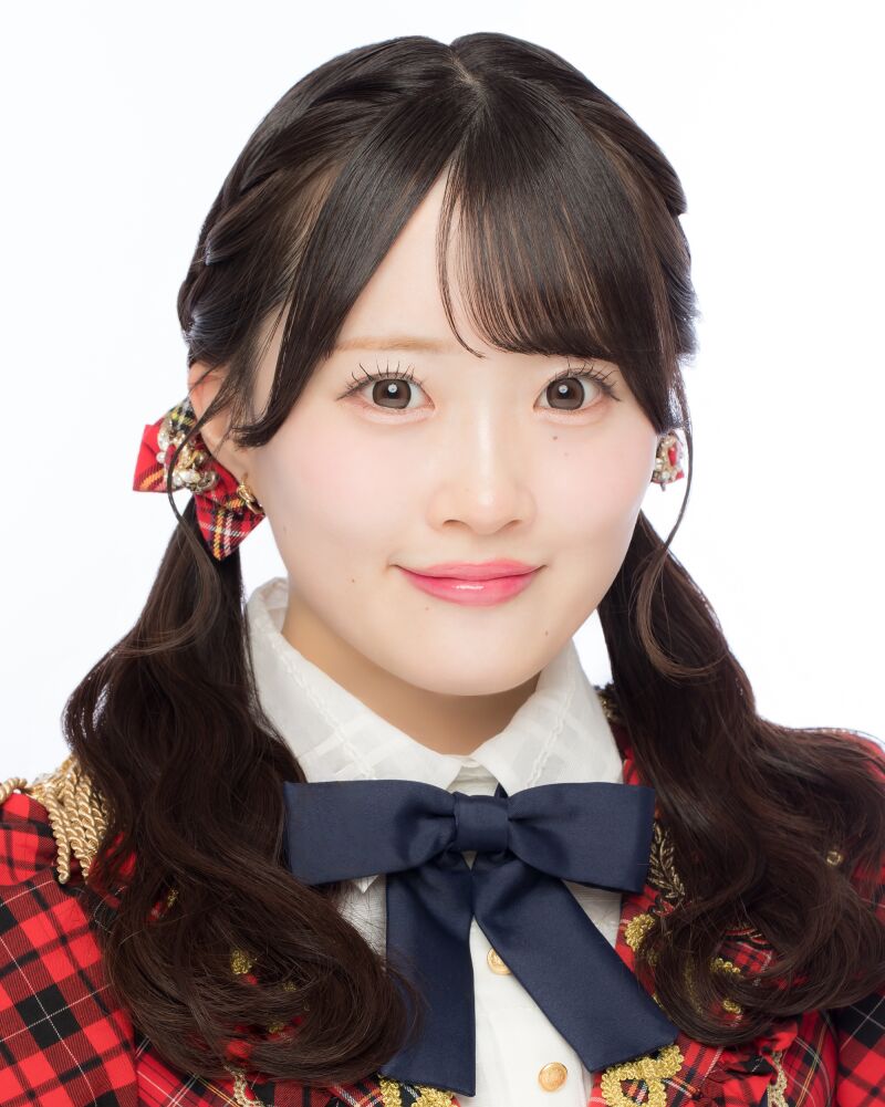 山根涼羽