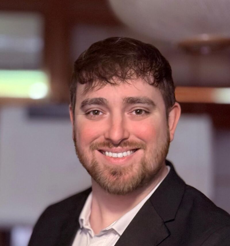 Brett Lee - Co-Founder, Akiya Hub