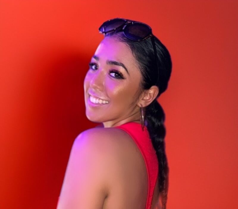 MC KAORI GONZALEZ